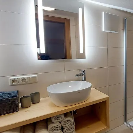 Unterpirchhof By Interhome Apartmán *